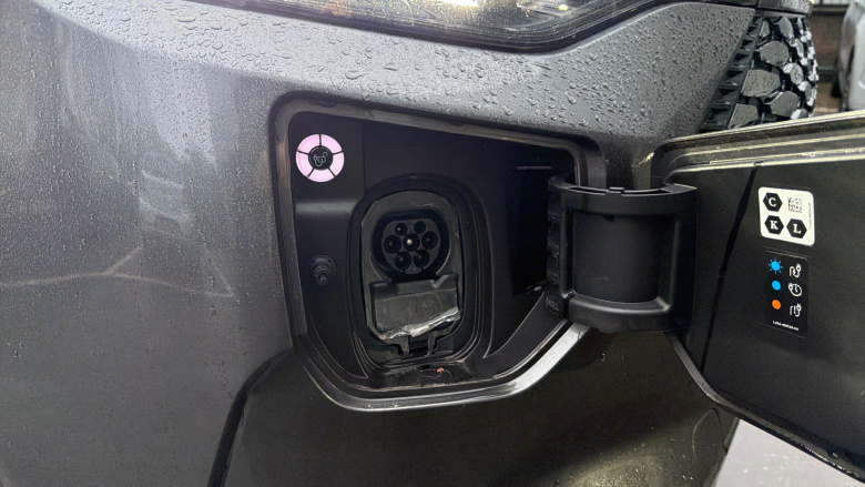 Ford Transit Custom E-320 L1 Rwd 160kW 65kWh H1 Van Sport Auto